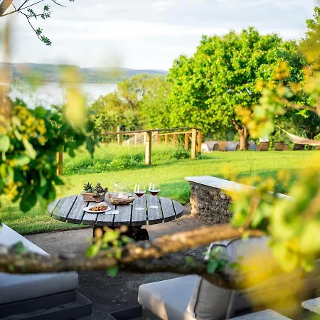 Hirschen Horn Apartment Gaienhofen (Baden-Wurttemberg)