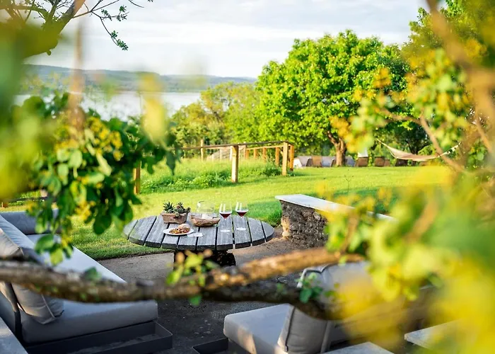 Hirschen Horn Apartment Gaienhofen (Baden-Wurttemberg)